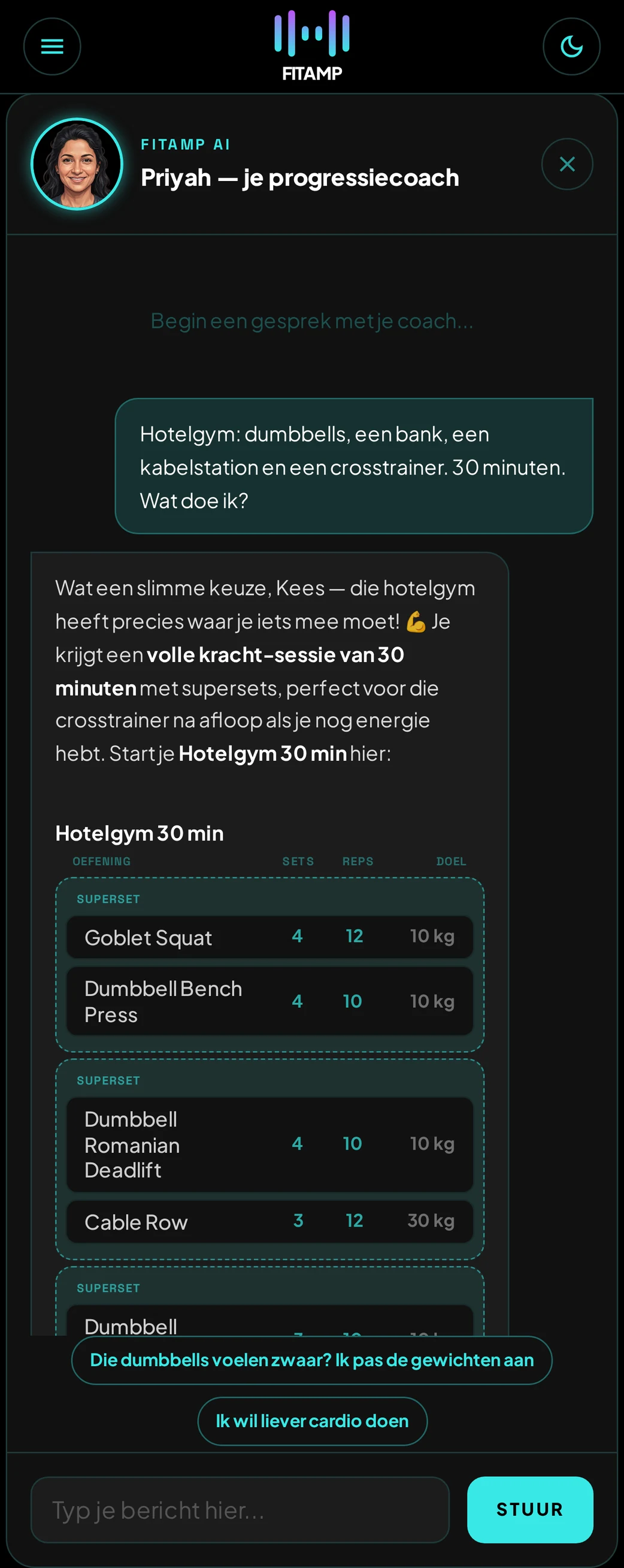 Priyah stelt een hotelgym-workout samen en zet hem als tabel klaar